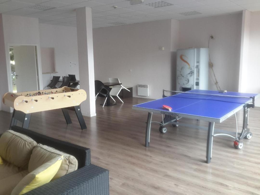 Le FleurHon 11 d'Honfleur, T2 en Résidence avec Piscine, WIFI et Parking gratuits Équemauville Esterno foto